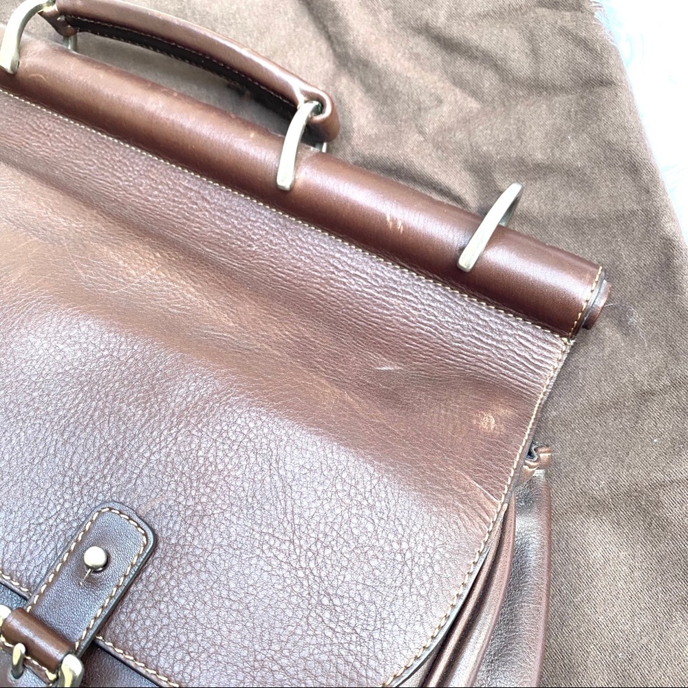Trafalgar L. Dowel Chocolate Leather Business Bag - Picture 7 of 8